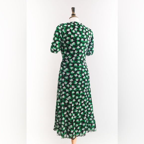 DVF In Charge Reversible Floral Dress - Picture 11 of 12